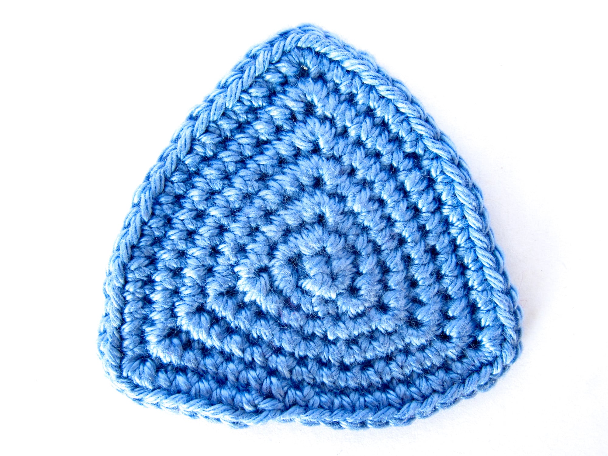 How to Crochet Triangles in Spiral Rounds