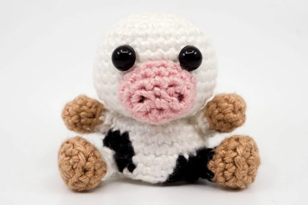 Cute Mini Crochet Cow Plush Crochet Cow Keychain Mini Cow