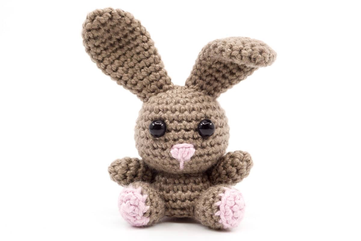 Lapin Au Crochet Positif Avec Carte Encourageante - Décoration Mignonne En Fil | Cadeau Pour Pâques, Diplôme, Anniversaire
